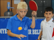 Büyükşehir 1200 tenisçi yetiştirdi