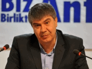 Menderes Türel tüm müzikli eğlenceleri iptal etti